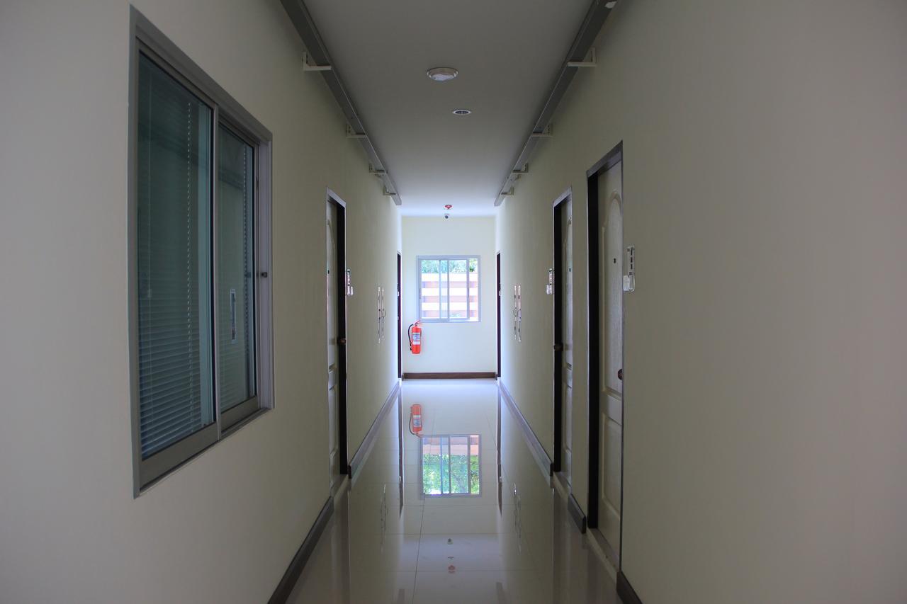 Thani Residence Chonburi Luaran gambar